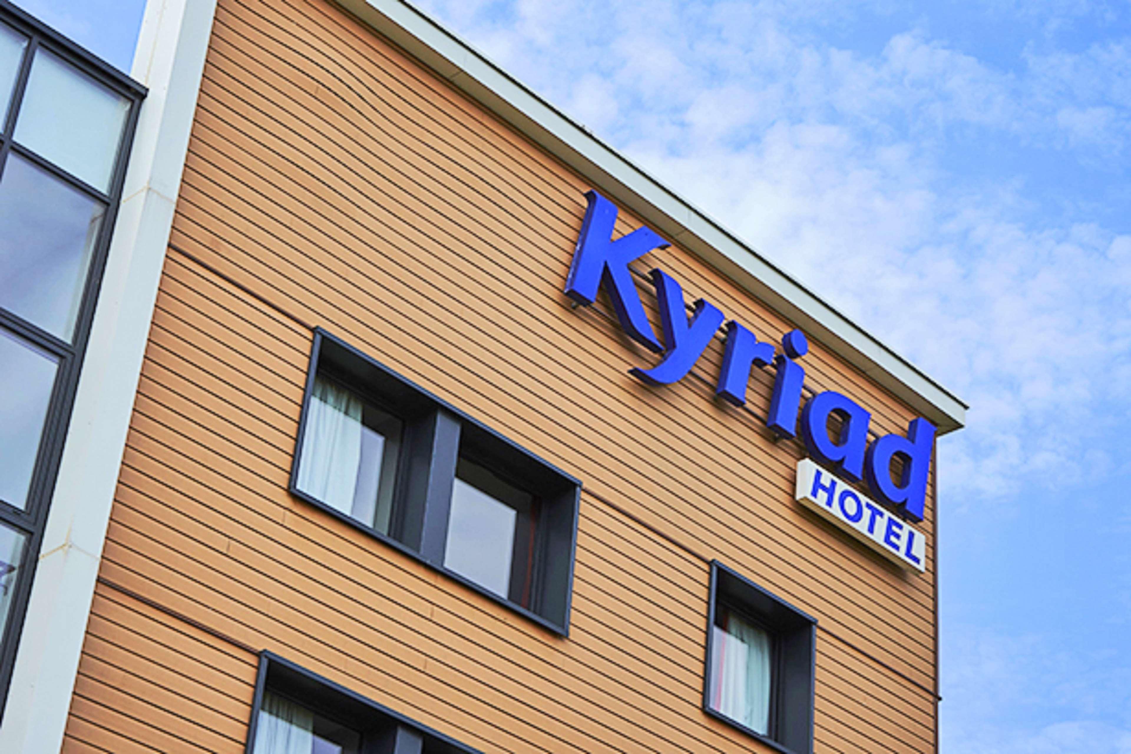 Ibis Lyon Est Meyzieu Hotel Kültér fotó